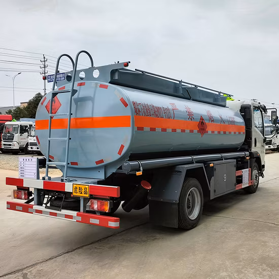 Chine Prix raisonnable DFAC Mini petit camion-citerne à huile mobile 8000L Bowser de carburant avec distributeur de carburant à vendre