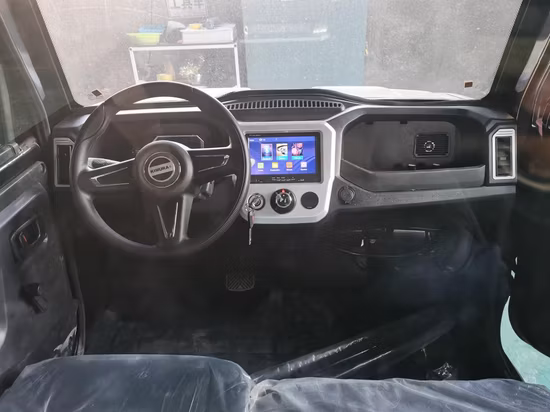 Dernier modèle de camionnette électrique, grande et moins chère voiture de ramassage électrique à vendre